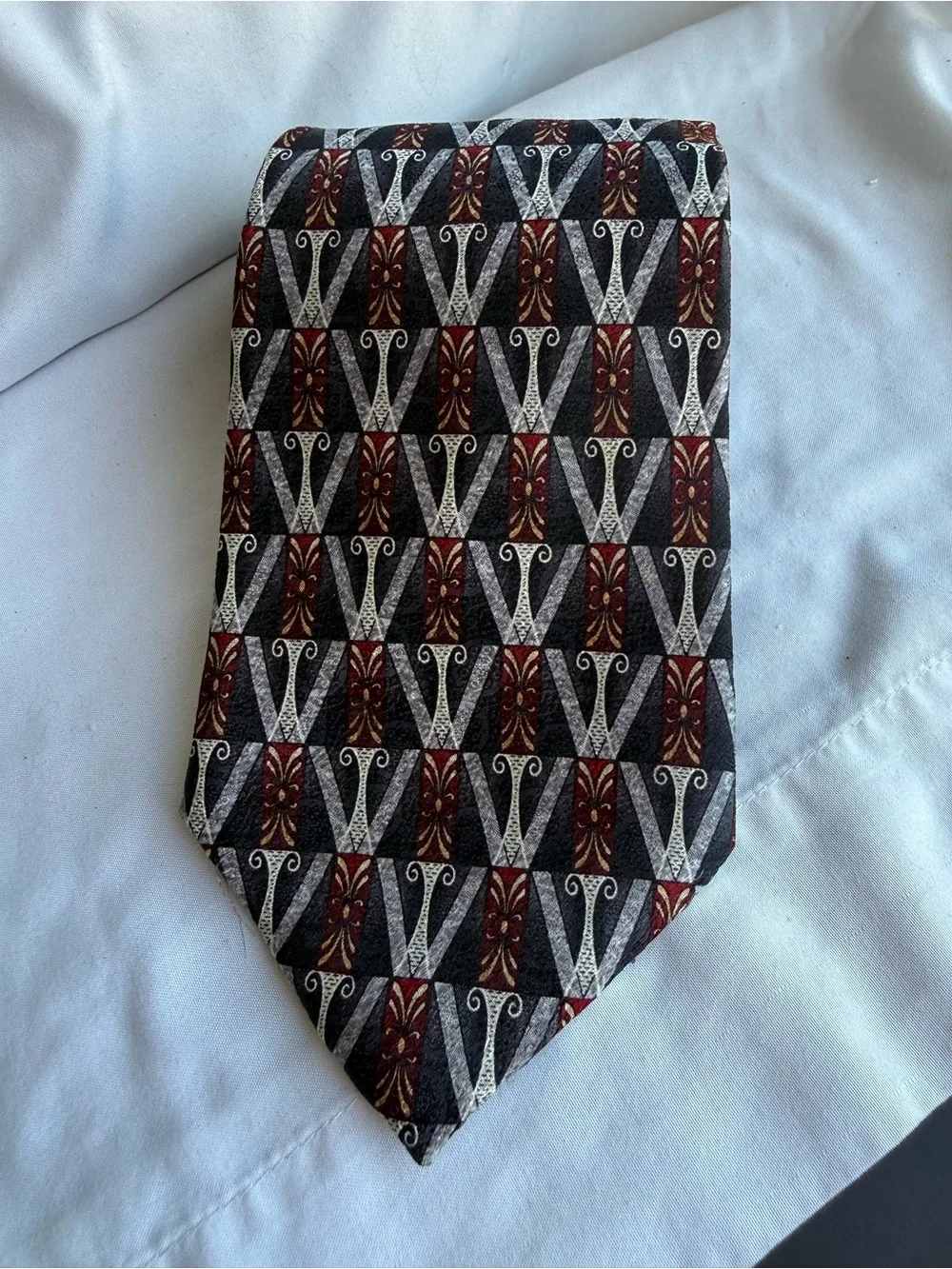 Stafford Silk Ex-Long Men's Patterned Tie in Black, Burgundy & Silver